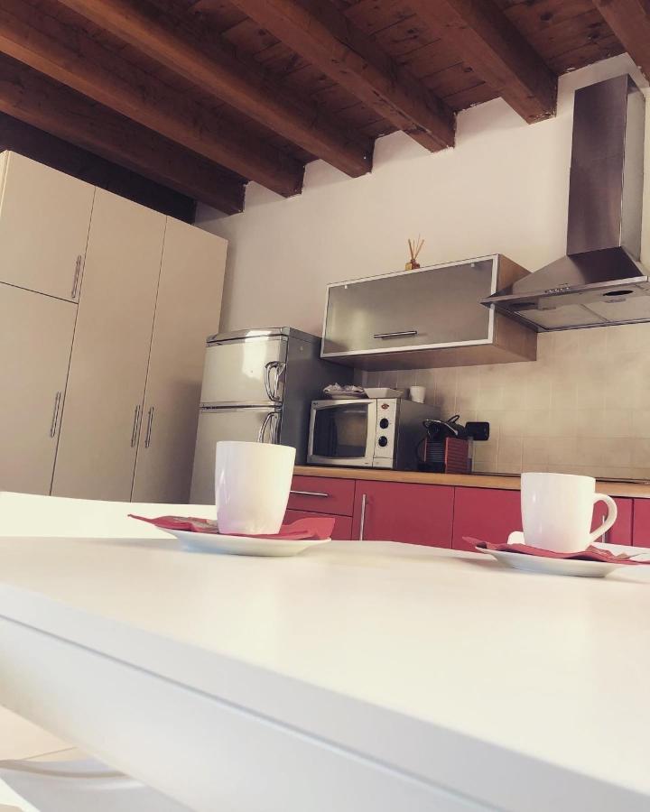 Bergamo Easy Airport Private Parking Apartment Exterior photo